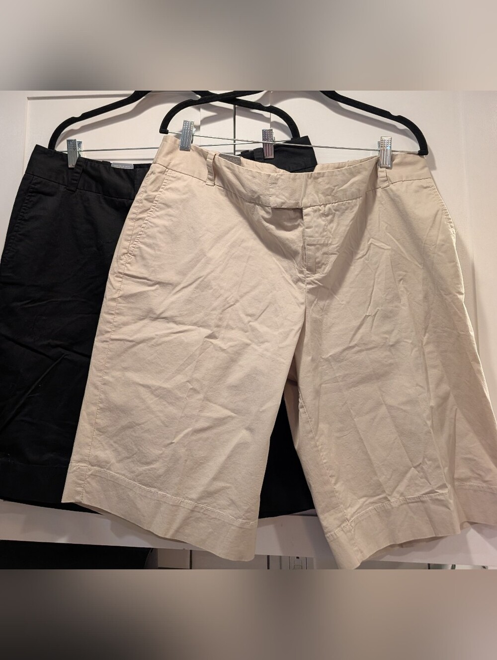 Mossismo Bermuda Shorts - Ebony & Cocoa Butter